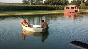 boys-boating